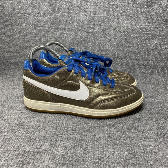 nike black futsal shoes